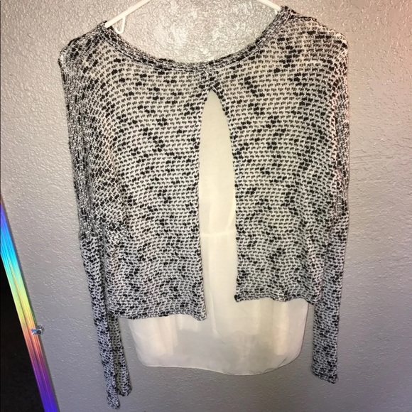 Sweater - Picture 2 of 4